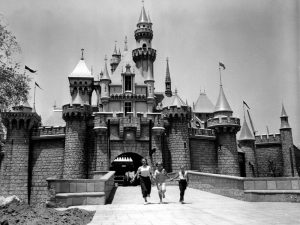 history of Disneyland